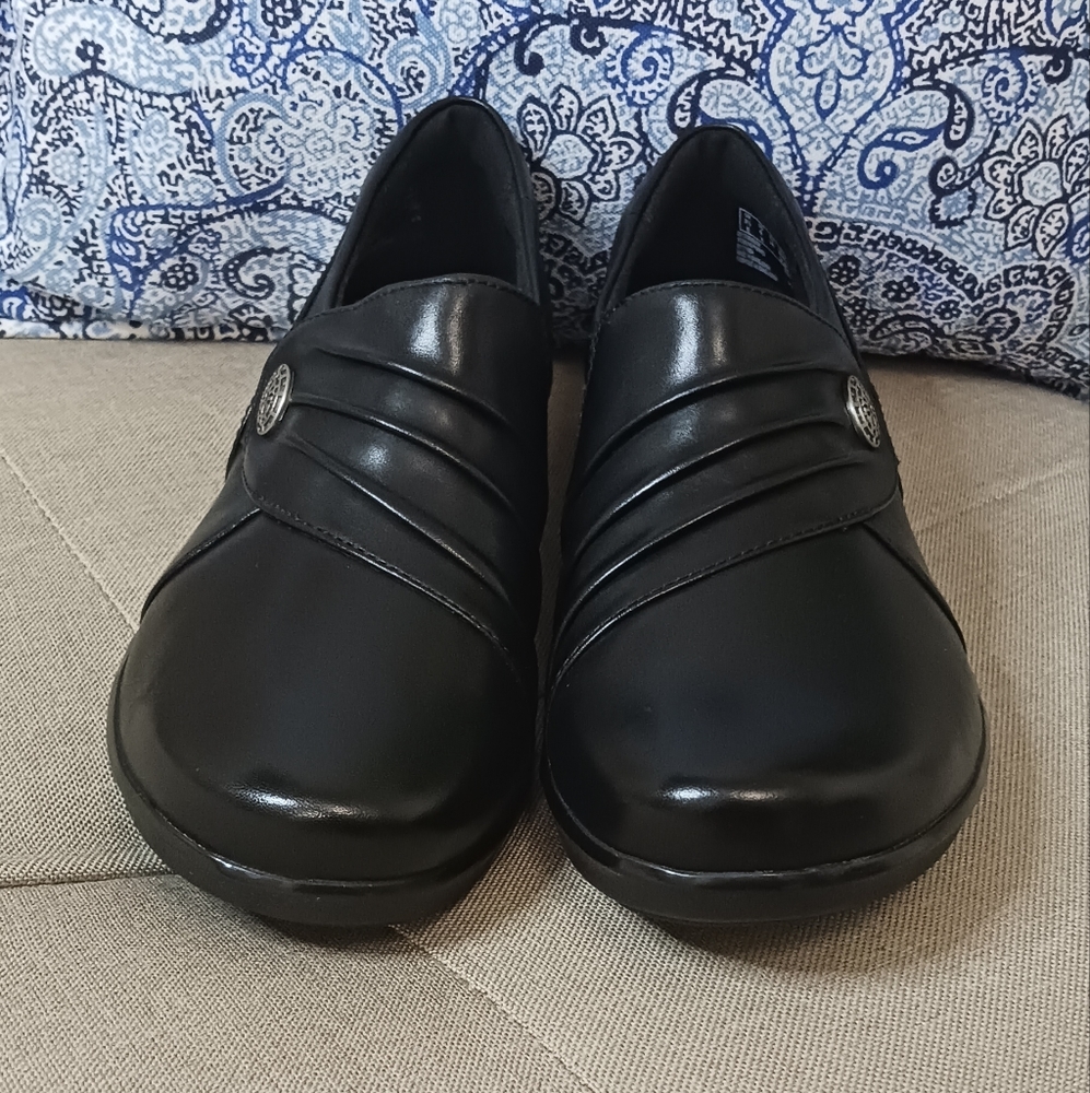 Clarks Hope Roxanne loafers black leather NWOT - Picture 7 of 8